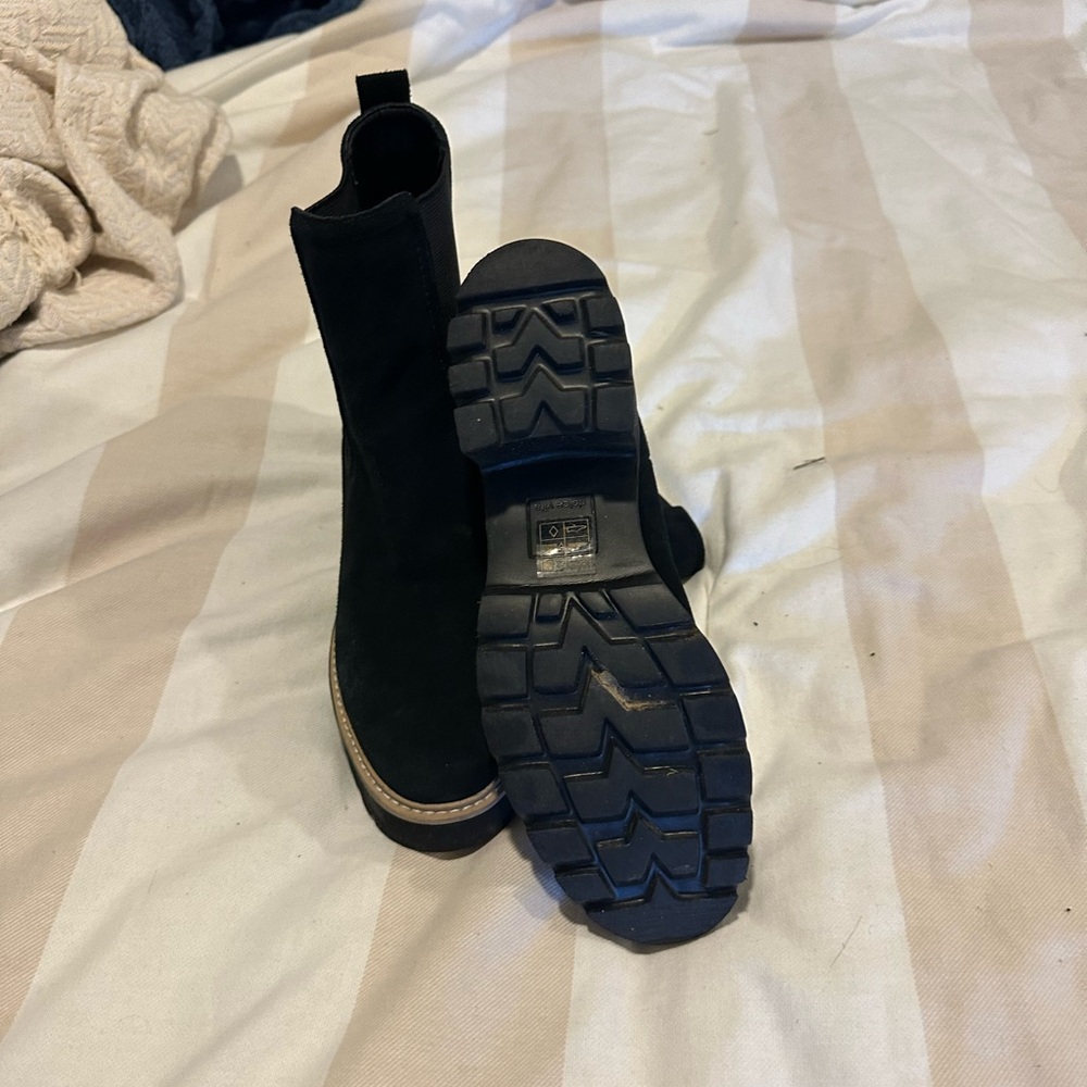 Dolce Vita Black Ankle Boots